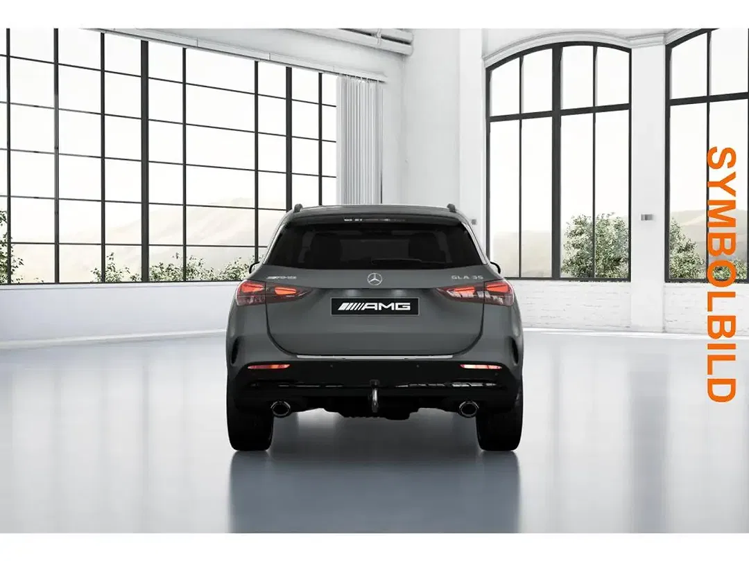 Mercedes-Benz GLA 35 AMG 4MATIC MBUX Night - Thumbnail 4