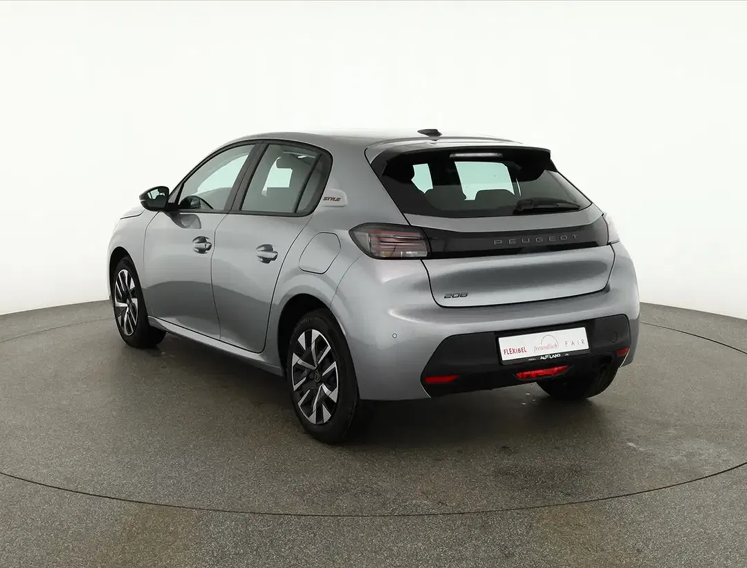 Peugeot 208 100 PureTech - Thumbnail 2