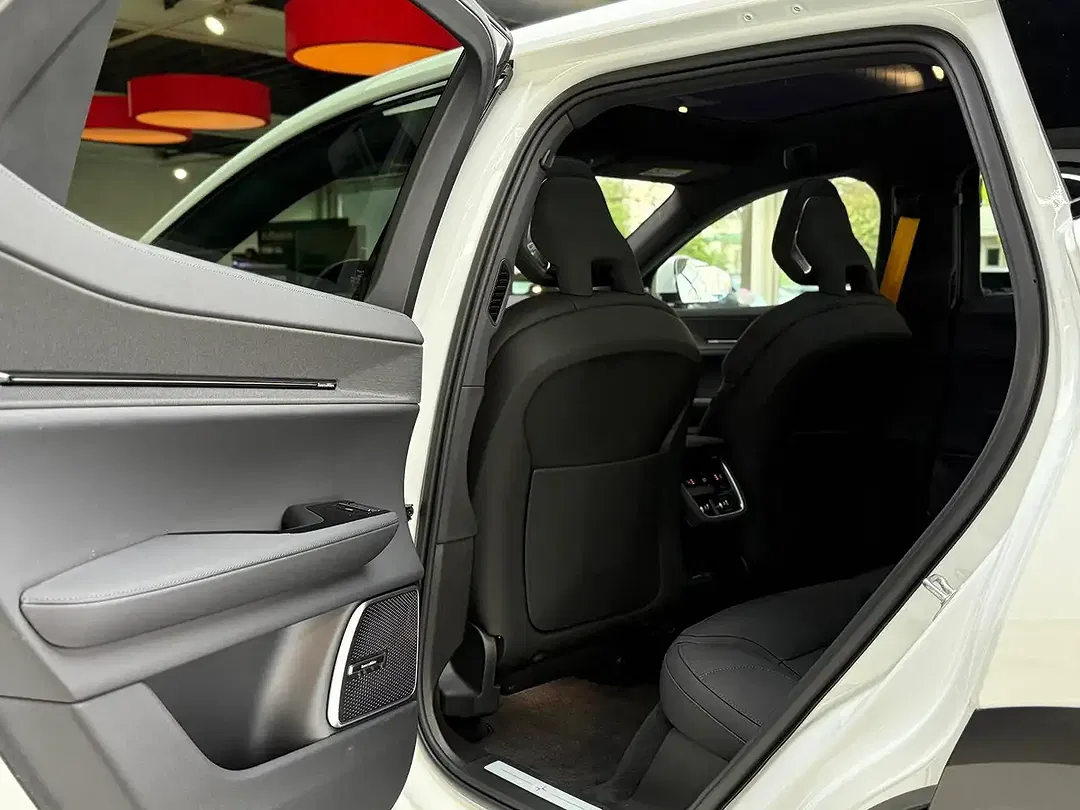 Polestar 3 Performance Long Range Pilot Plus - Thumbnail 28