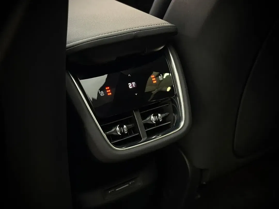 Polestar 3 Performance Long Range Pilot Plus - foto 30