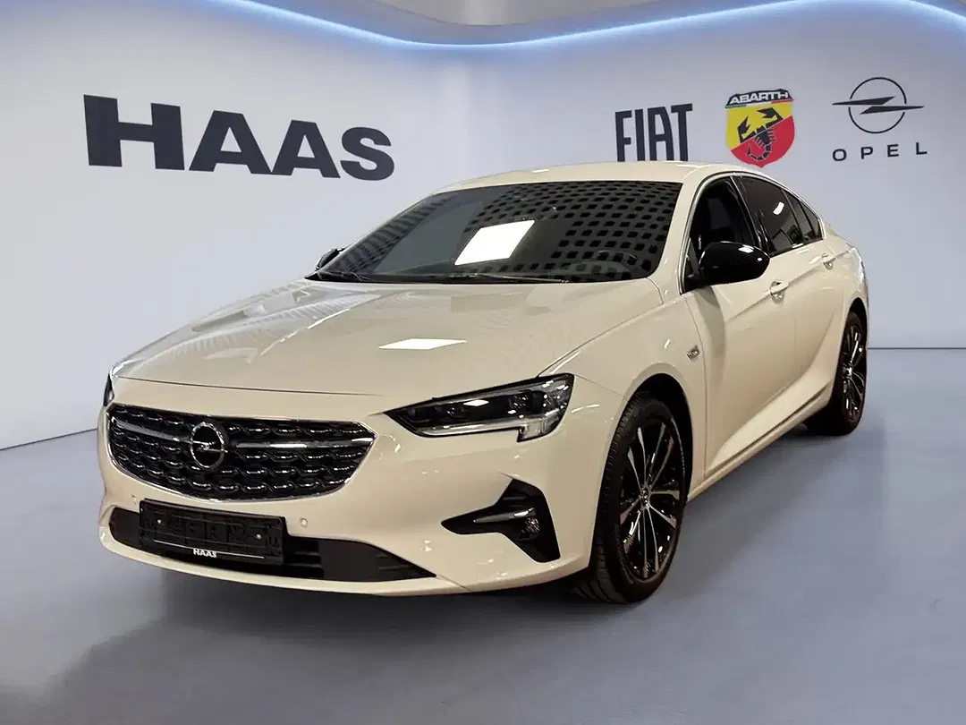 Opel Insignia 2.0 - foto 1