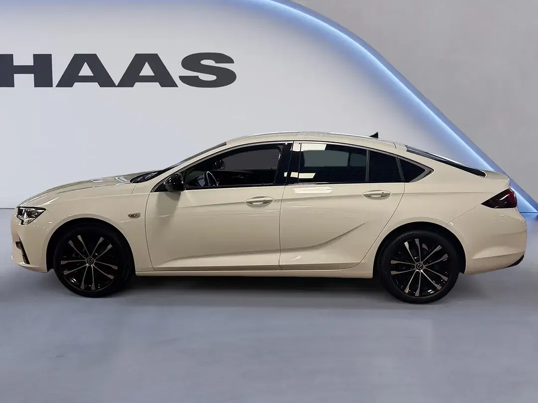 Opel Insignia 2.0 - foto 2