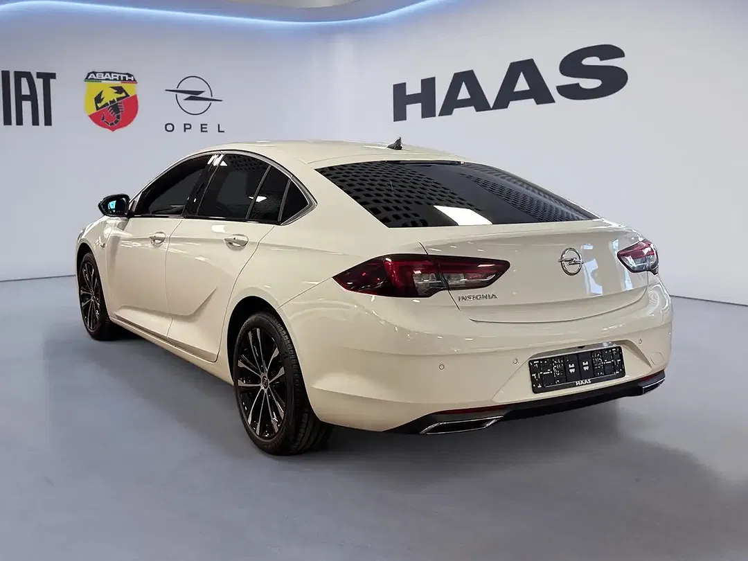 Opel Insignia 2.0 - Thumbnail 4