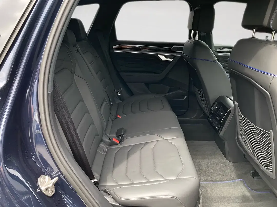 Volkswagen Touareg R - Thumbnail 9