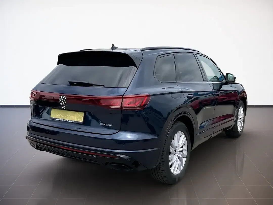 Volkswagen Touareg R - Thumbnail 3