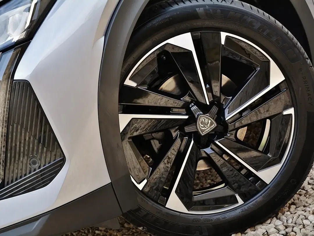 Peugeot 408 PureTech - Thumbnail 7