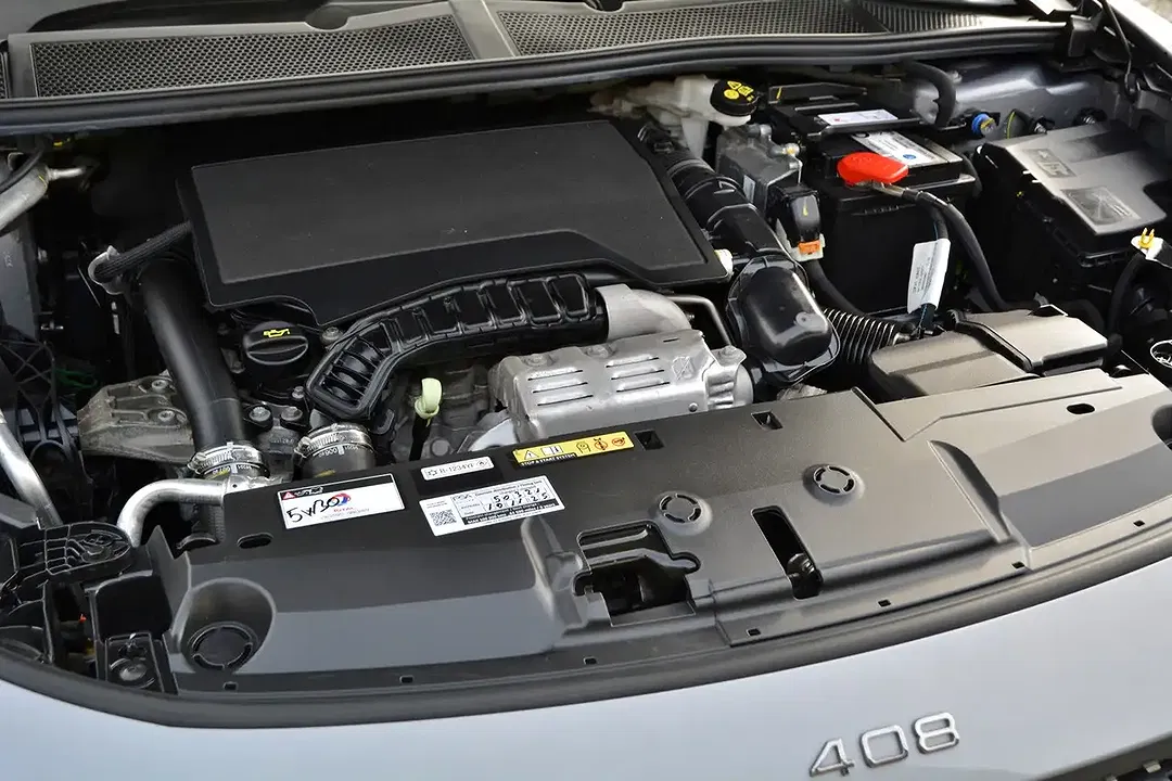 Peugeot 408 PureTech - Thumbnail 8