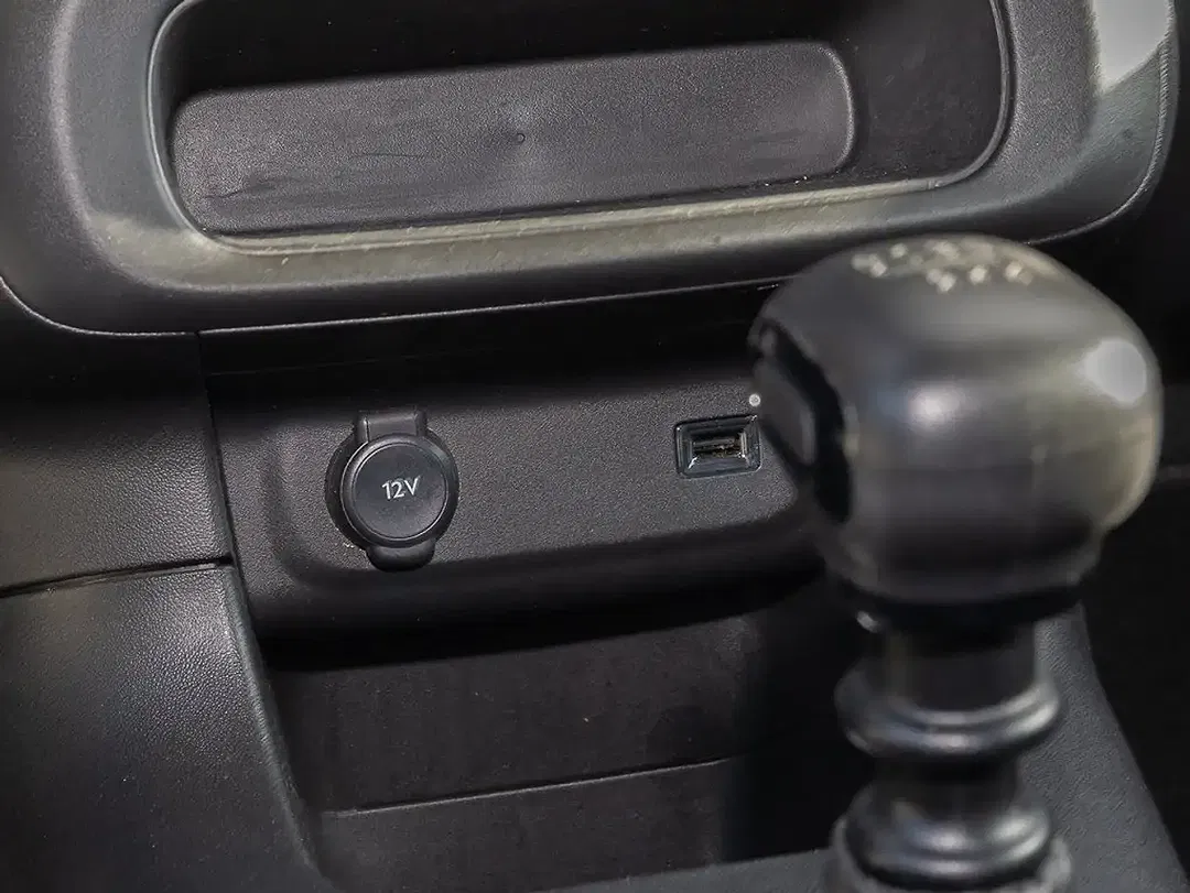Citroen C3 1.2 PureTech Max - Thumbnail 8