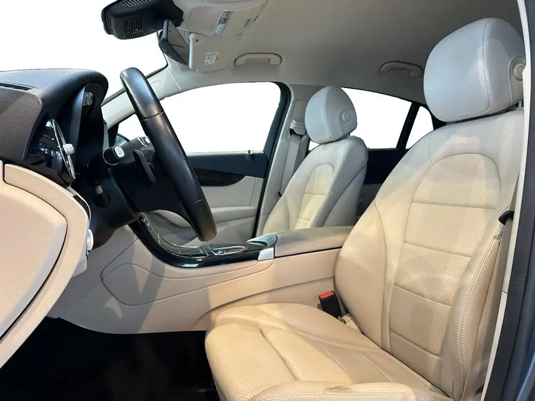 Mercedes-Benz GLC 300 AUT 4MATIC MBUX - Thumbnail 9