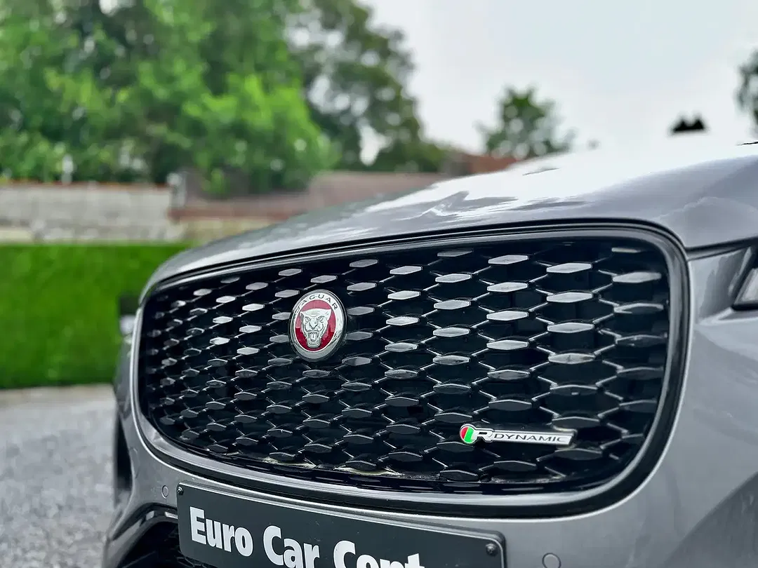 Jaguar F-Pace D200 2.0 MHEV AUT 4x4 R-Dynamic - Thumbnail 7