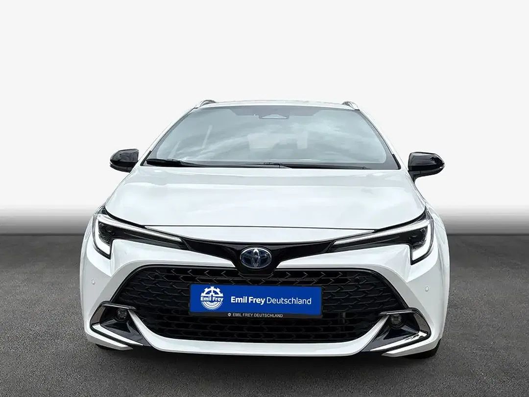Toyota Corolla Hybrid - Thumbnail 3