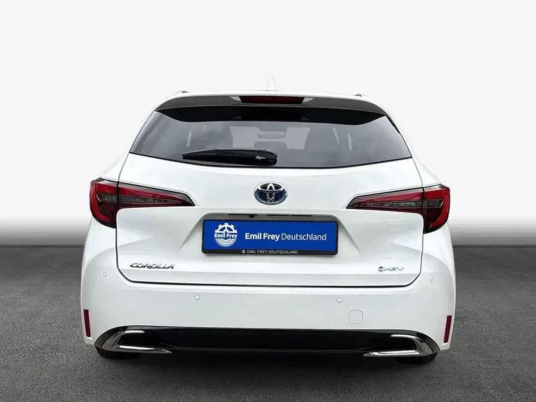 Toyota Corolla Hybrid - Thumbnail 5