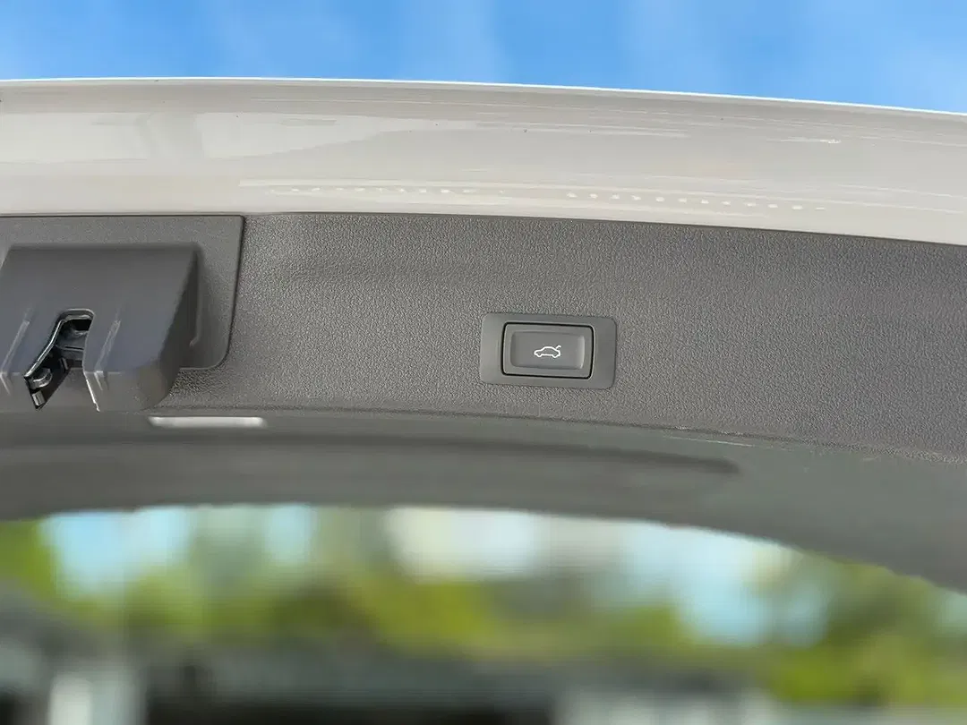 Audi A6 40 Avant - Thumbnail 12