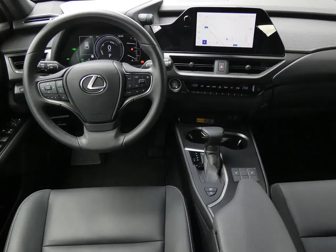 Lexus UX 250h Hybrid - Thumbnail 13