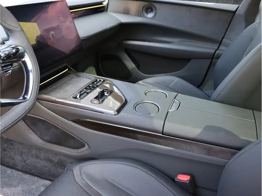 Lotus Emeya S Executive - Thumbnail 13