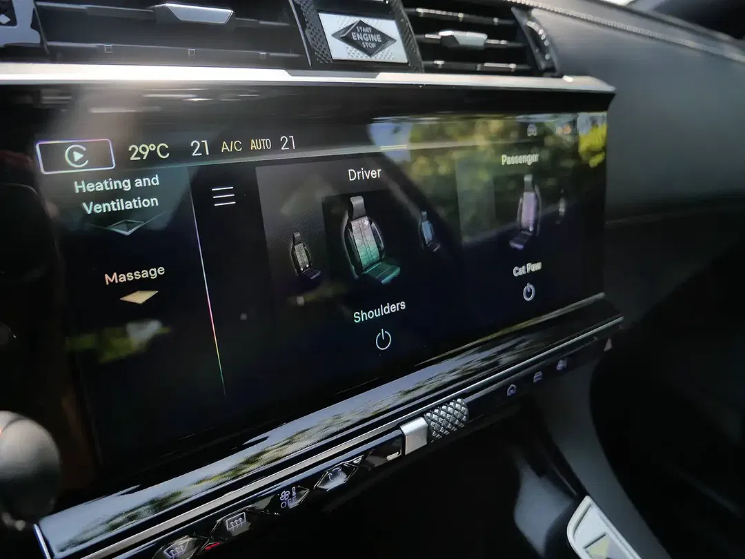 DS Automobiles DS 7 - foto 15