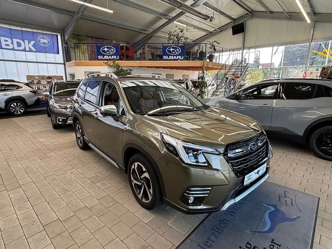 Subaru Forester Platinum - foto 1