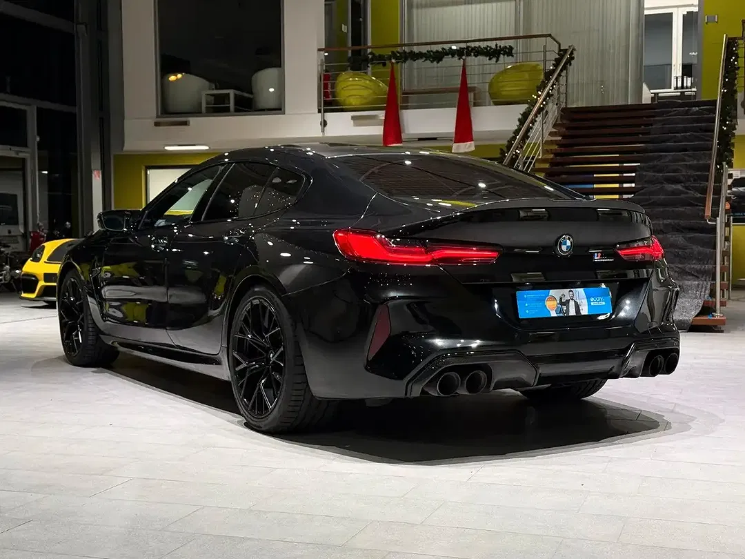 BMW M8 Competition Gran Coupe - Thumbnail 3