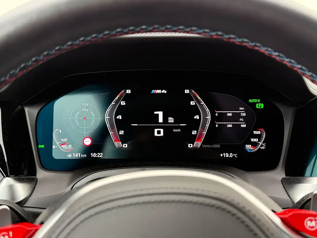 BMW M4 Competition Convertible - foto 15