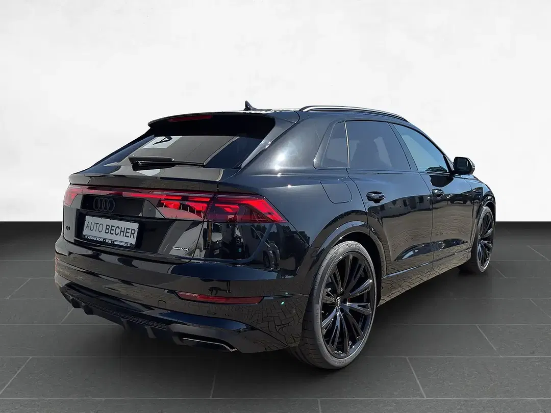 Audi Q8 TDI quattro Matrix LED S line - Thumbnail 3