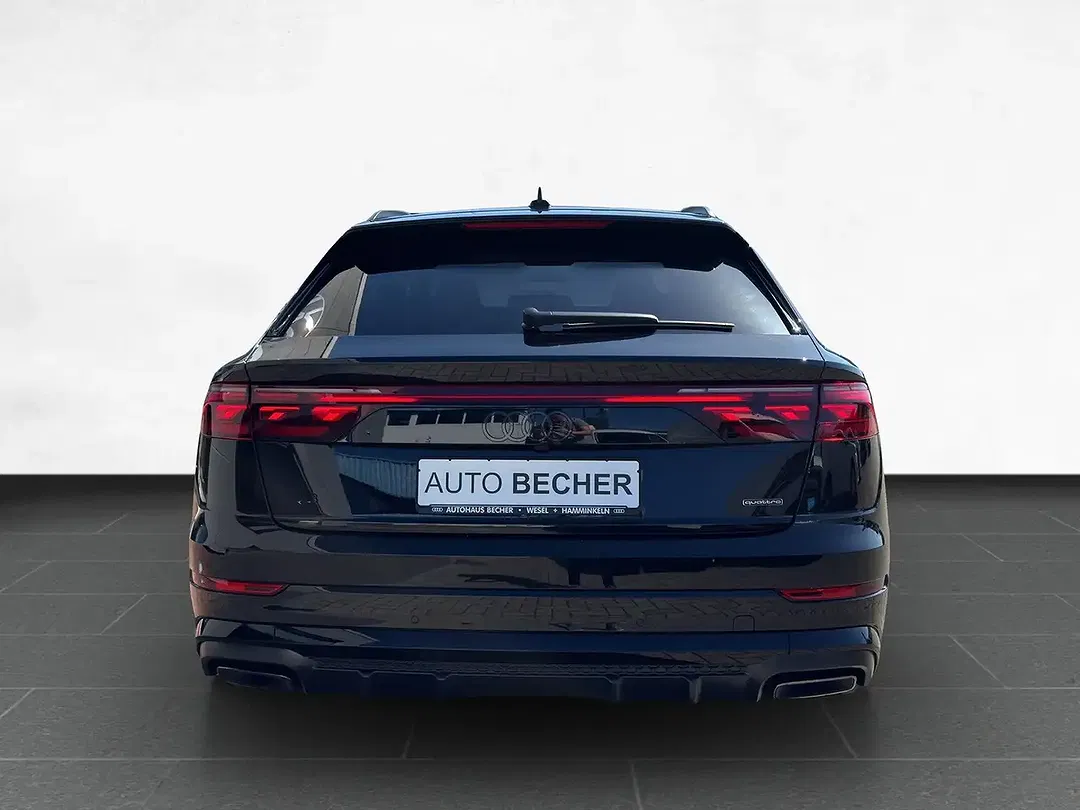 Audi Q8 TDI quattro Matrix LED S line - Thumbnail 4