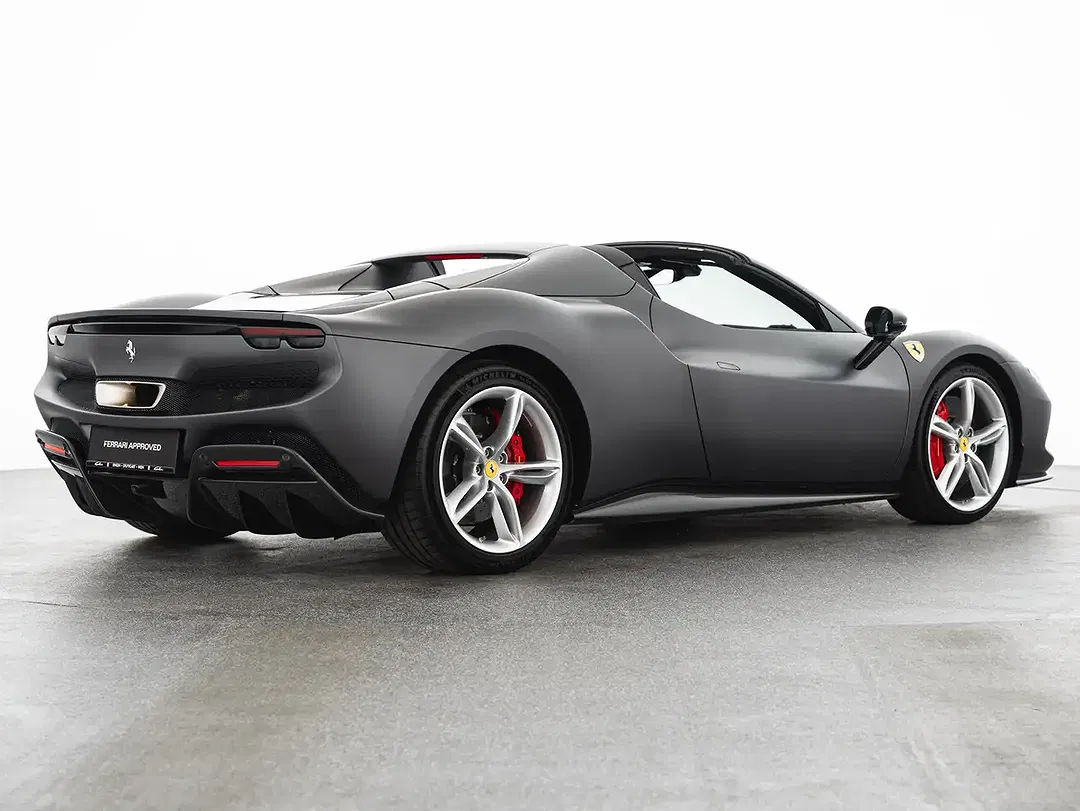 Ferrari 296 GTS - Thumbnail 5