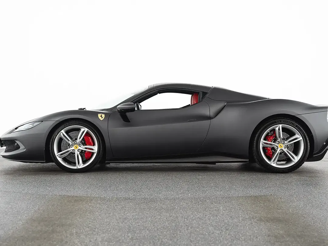 Ferrari 296 GTS - Thumbnail 8