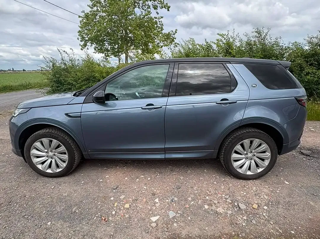Land Rover Discovery Sport P200 2.0 4x4 MHEV R-Dynamic - Thumbnail 5