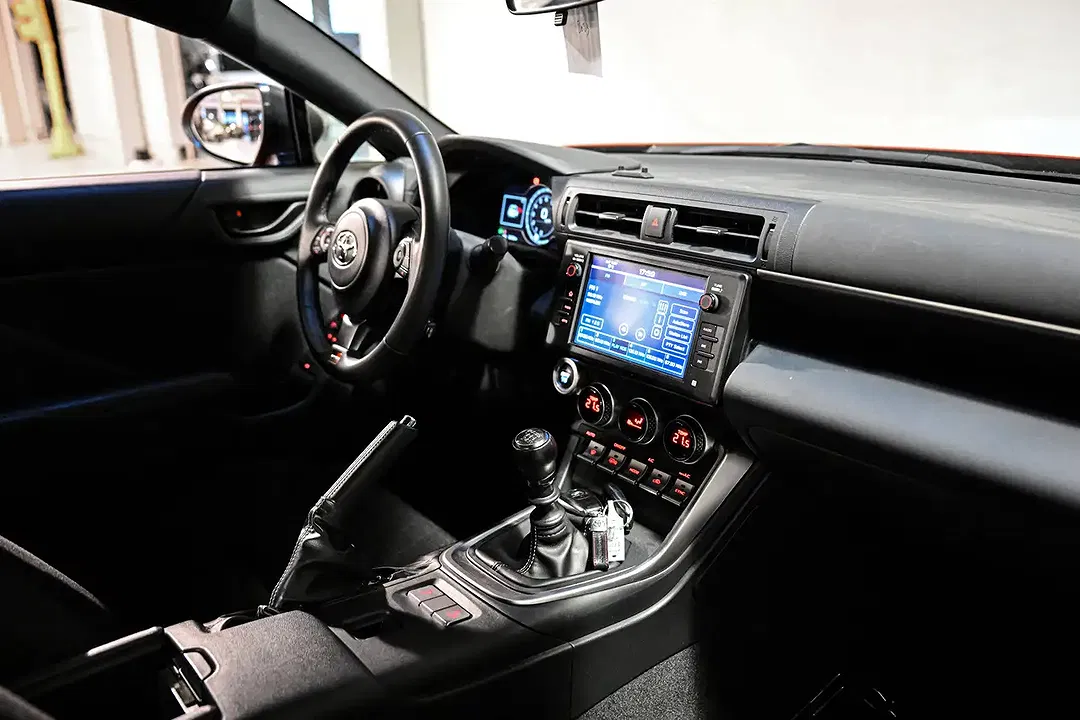 Toyota GR86 - Thumbnail 10