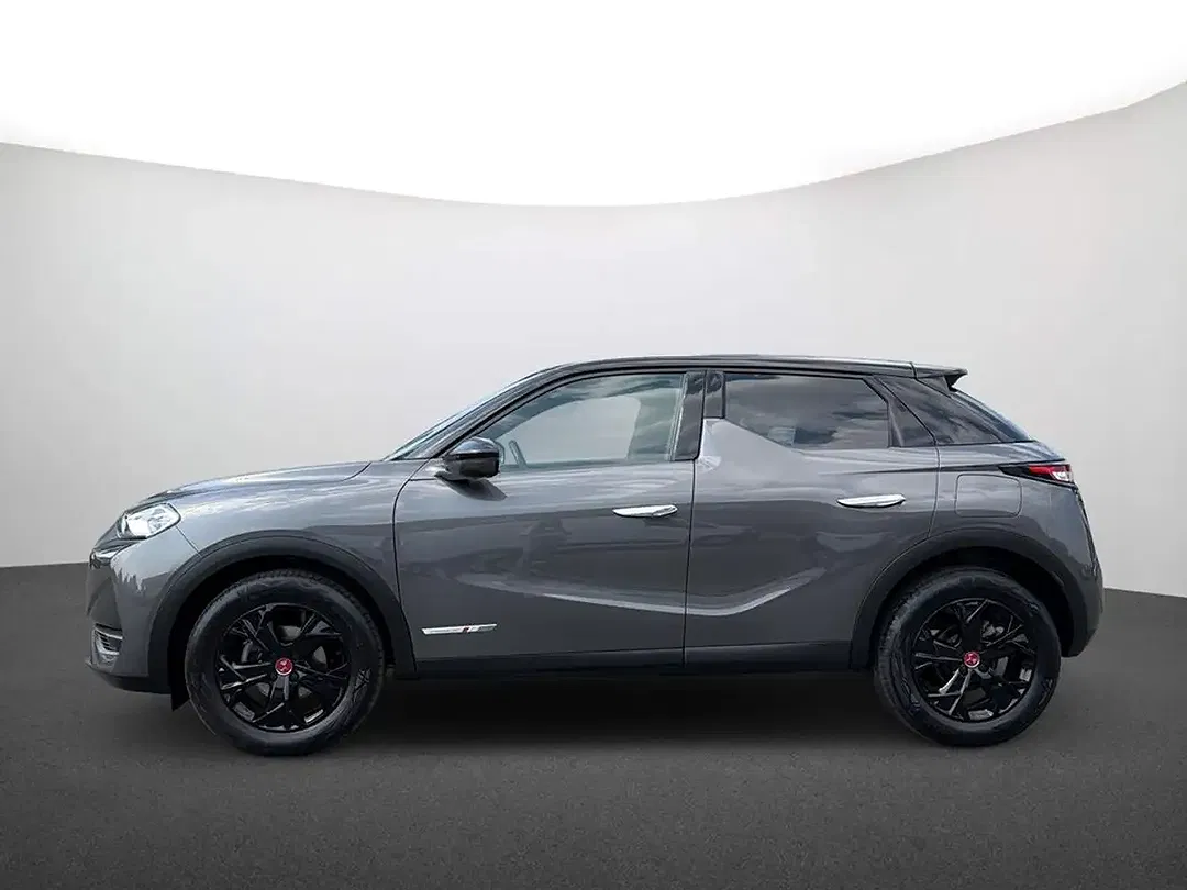DS Automobiles DS 3 Crossback - Thumbnail 3