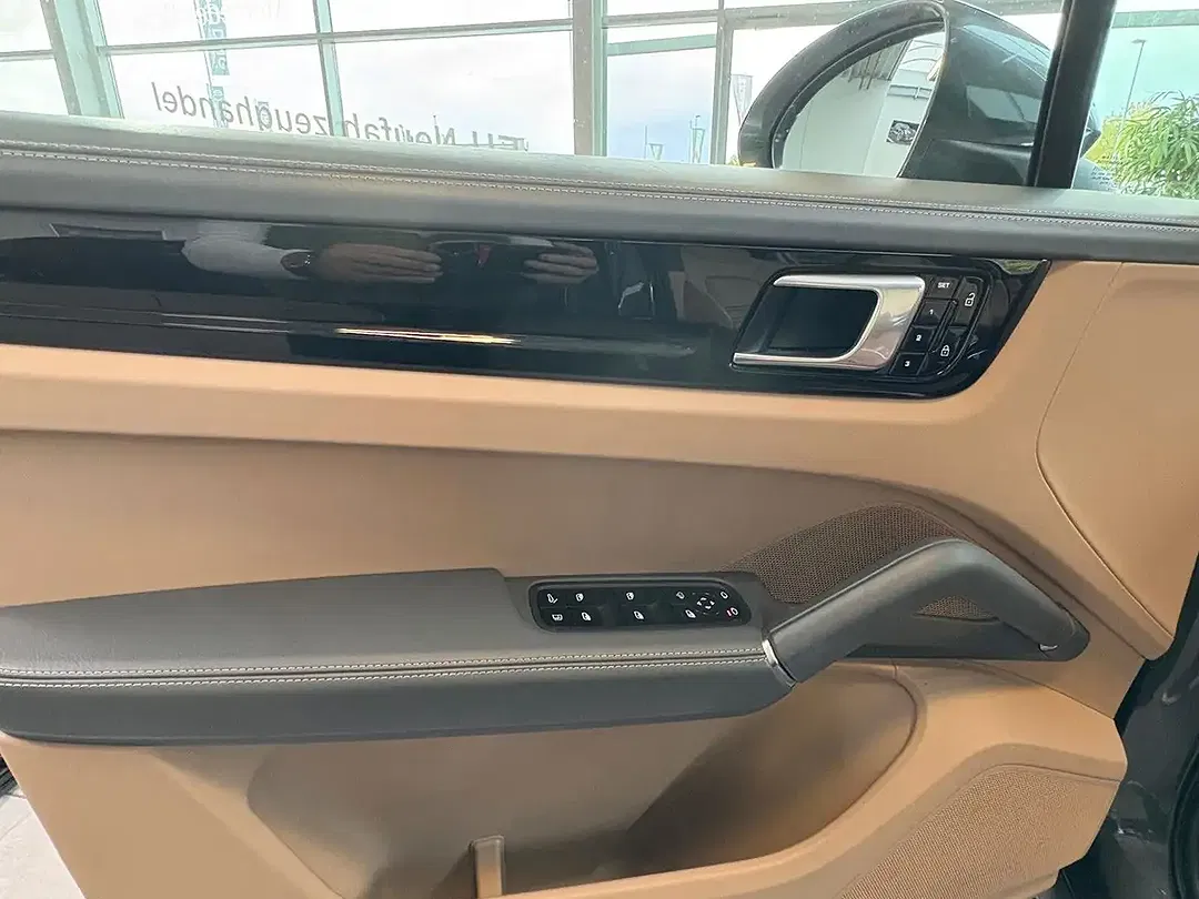 Porsche Cayenne E-Hybrid - foto 15