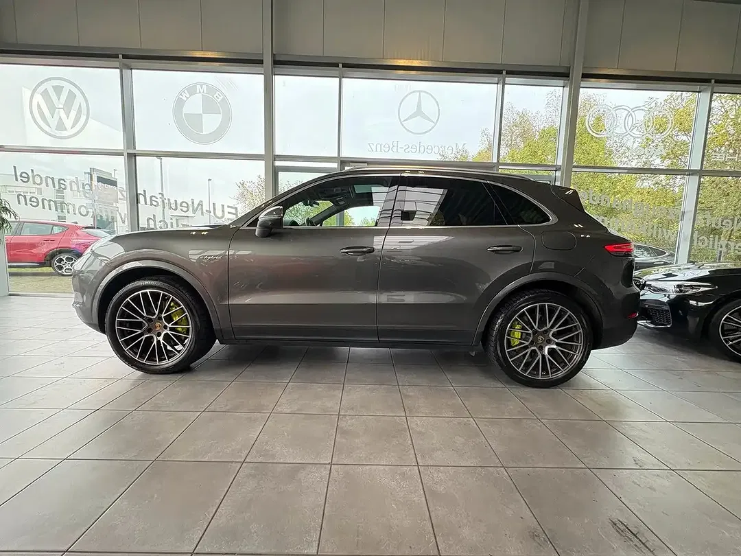 Porsche Cayenne E-Hybrid - foto 2