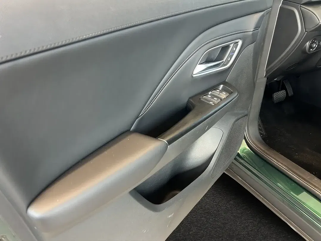MG ZS 1.5 Hybrid+ AUT Luxury - Thumbnail 14