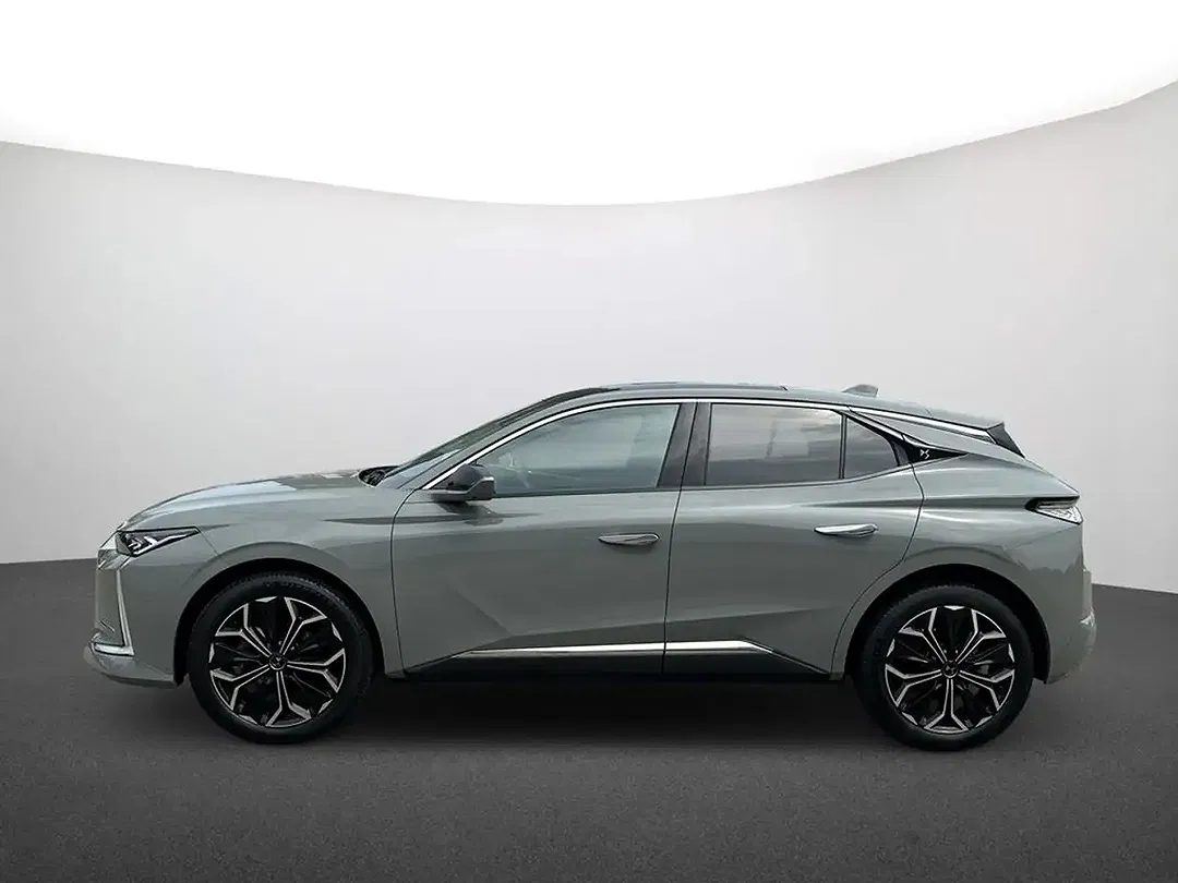 DS Automobiles DS 4 - foto 1