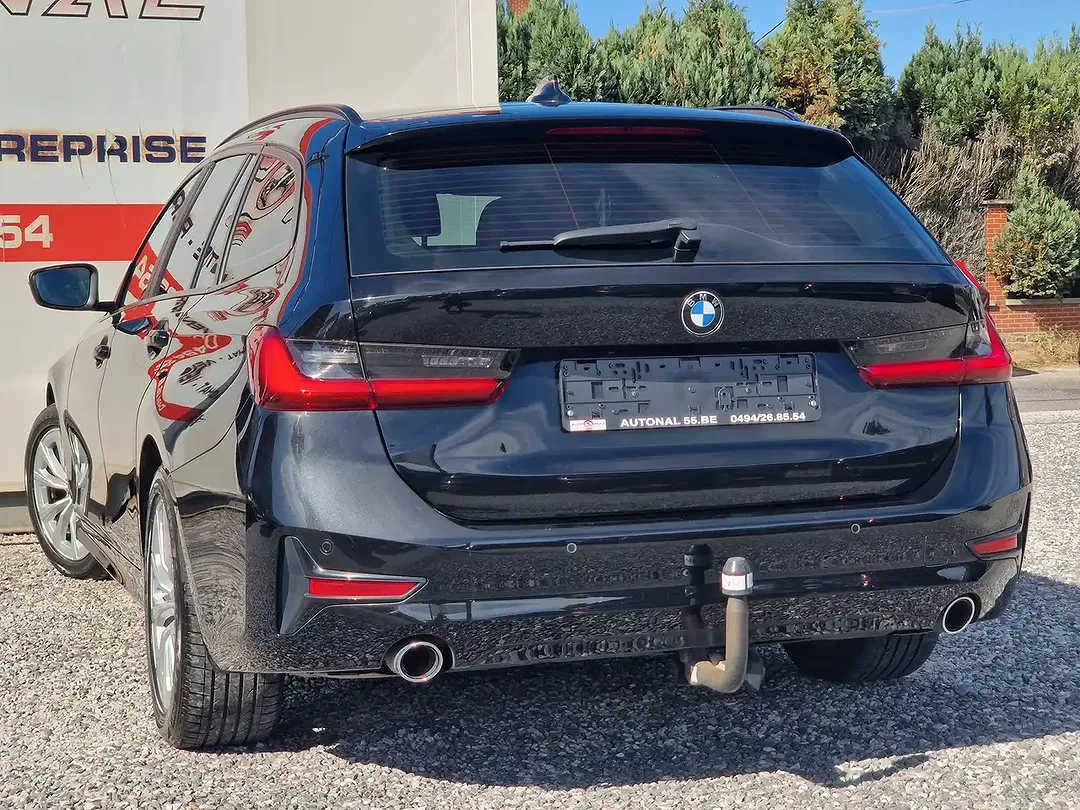 BMW 318 Touring - Thumbnail 4