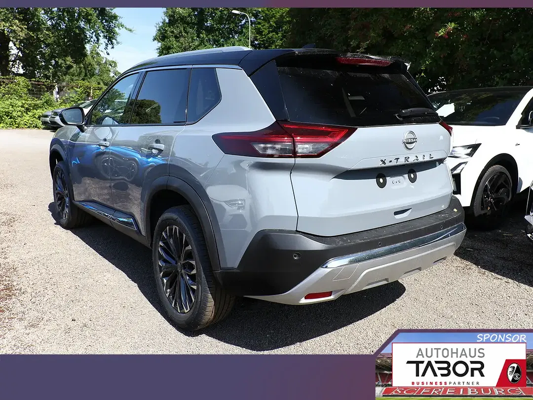 Nissan X-Trail Tekna - Thumbnail 4