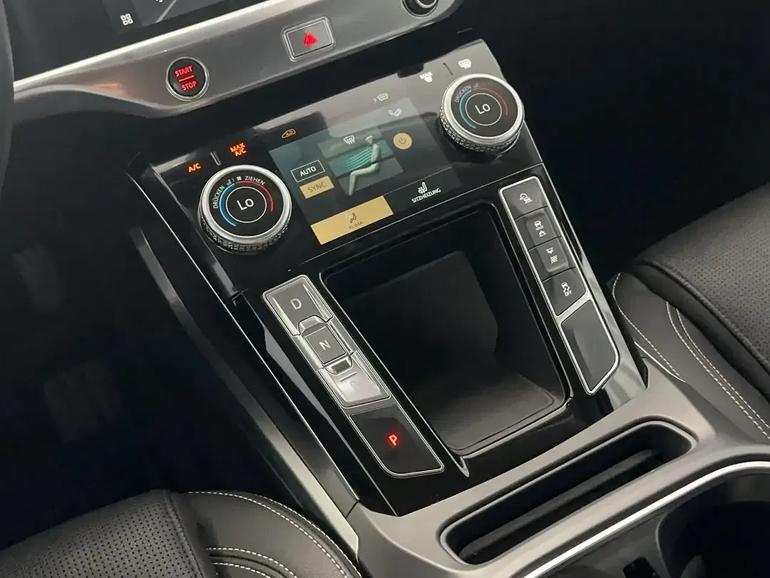 Jaguar I-Pace EV 4x4 Edition - Thumbnail 12