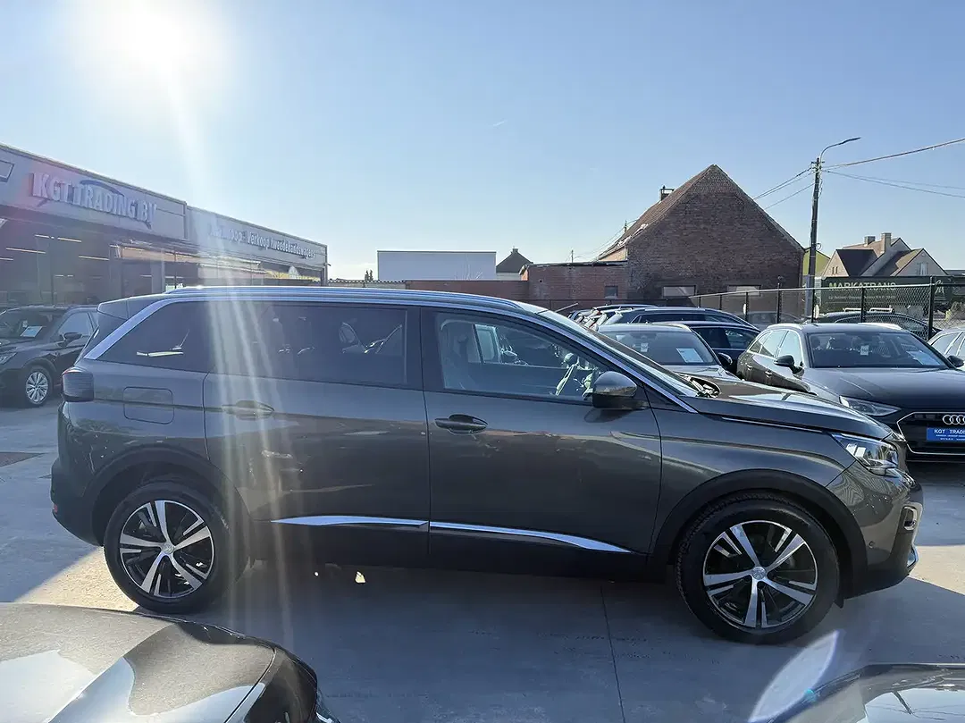 Peugeot 5008 130 - Thumbnail 4