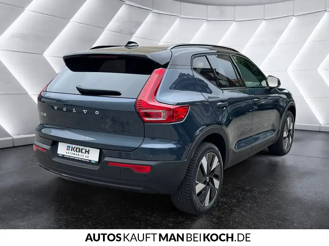 Volvo EX40 Extended Range Ultra - Thumbnail 3