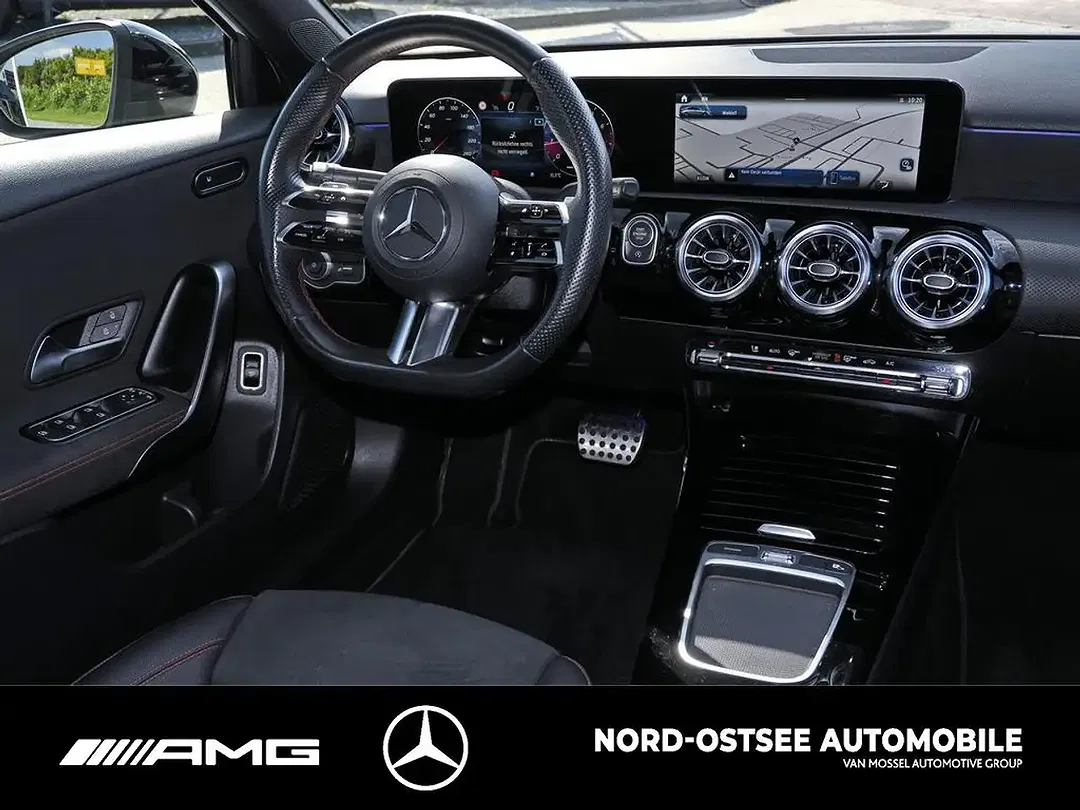 Mercedes-Benz A 200 AMG Night - Thumbnail 10
