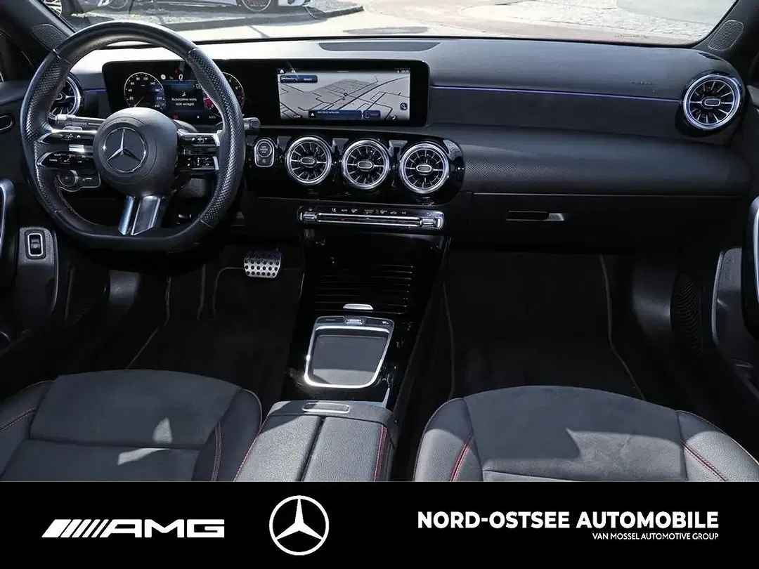 Mercedes-Benz A 200 AMG Night - Thumbnail 13