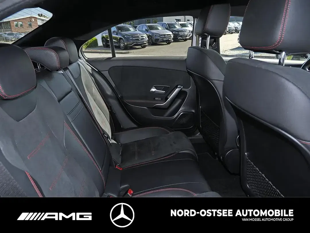 Mercedes-Benz A 200 AMG Night - Thumbnail 14