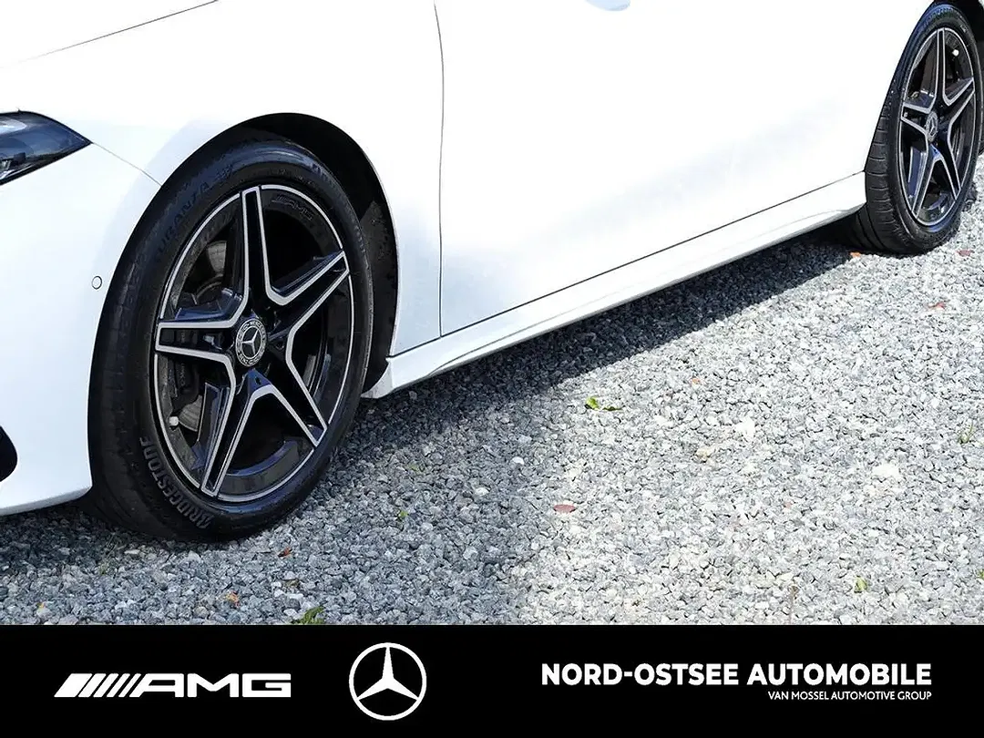 Mercedes-Benz A 200 AMG Night - Thumbnail 6