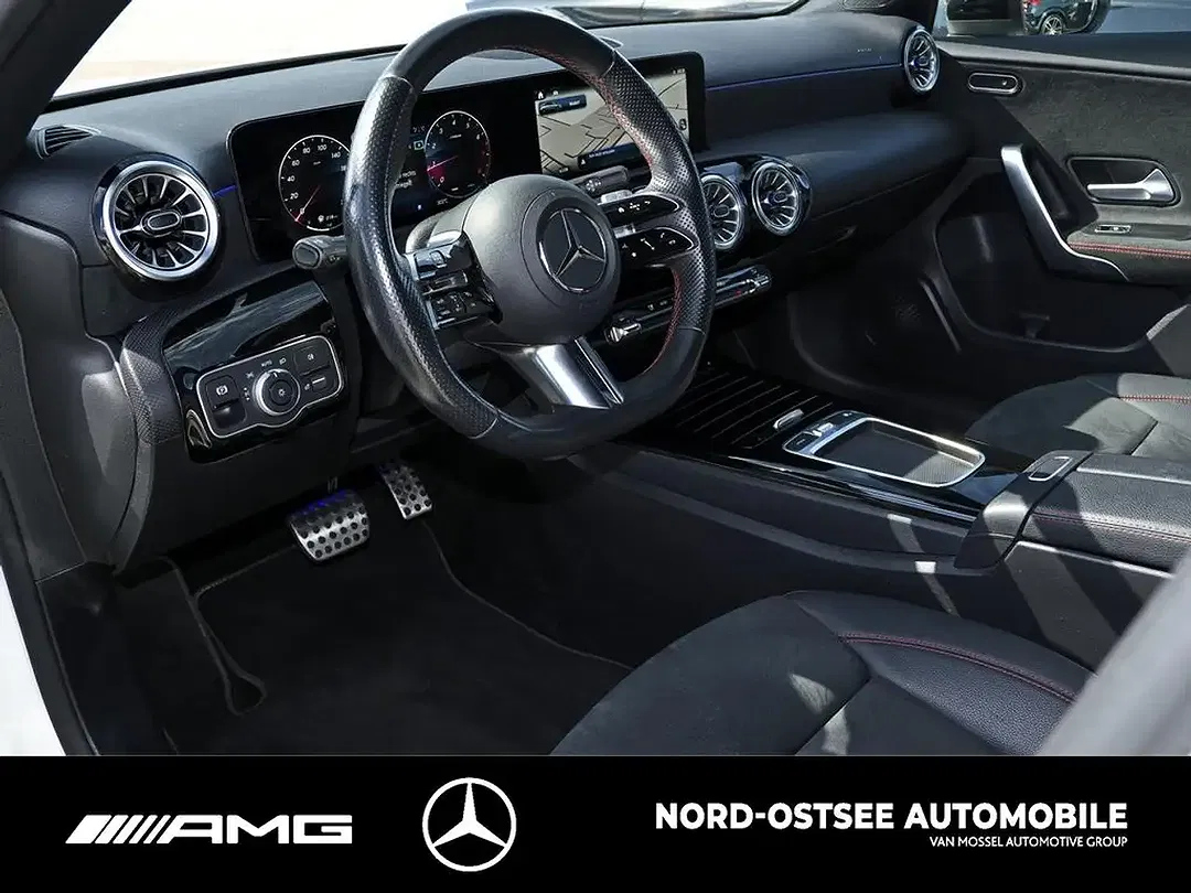 Mercedes-Benz A 200 AMG Night - Thumbnail 8