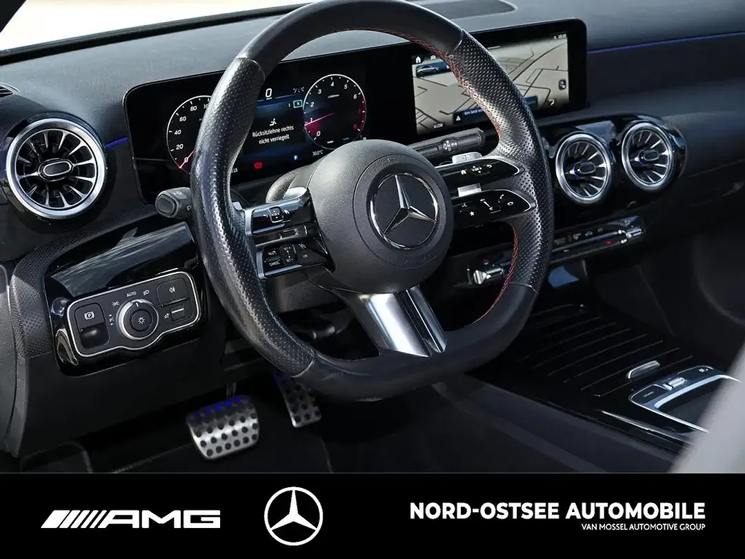 Mercedes-Benz A 200 AMG Night - Thumbnail 9