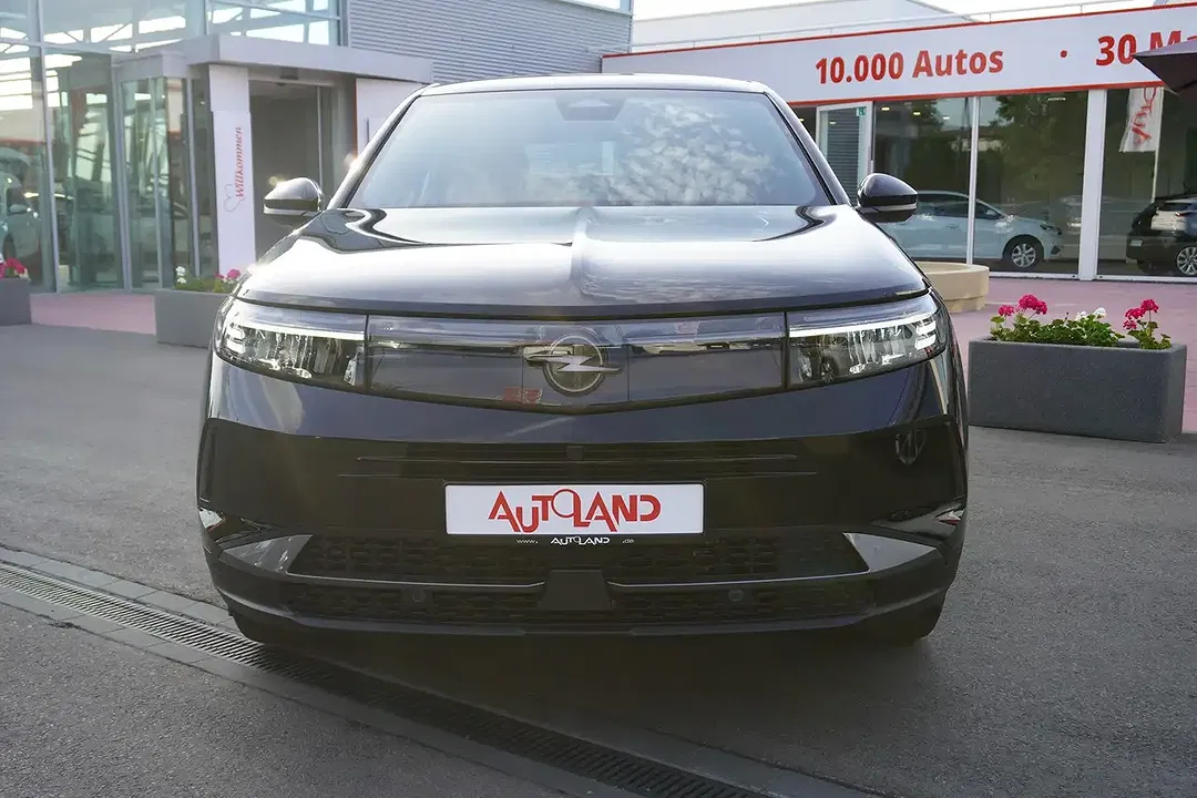 Opel Grandland Hybrid 1.2 Turbo AUT - Thumbnail 2