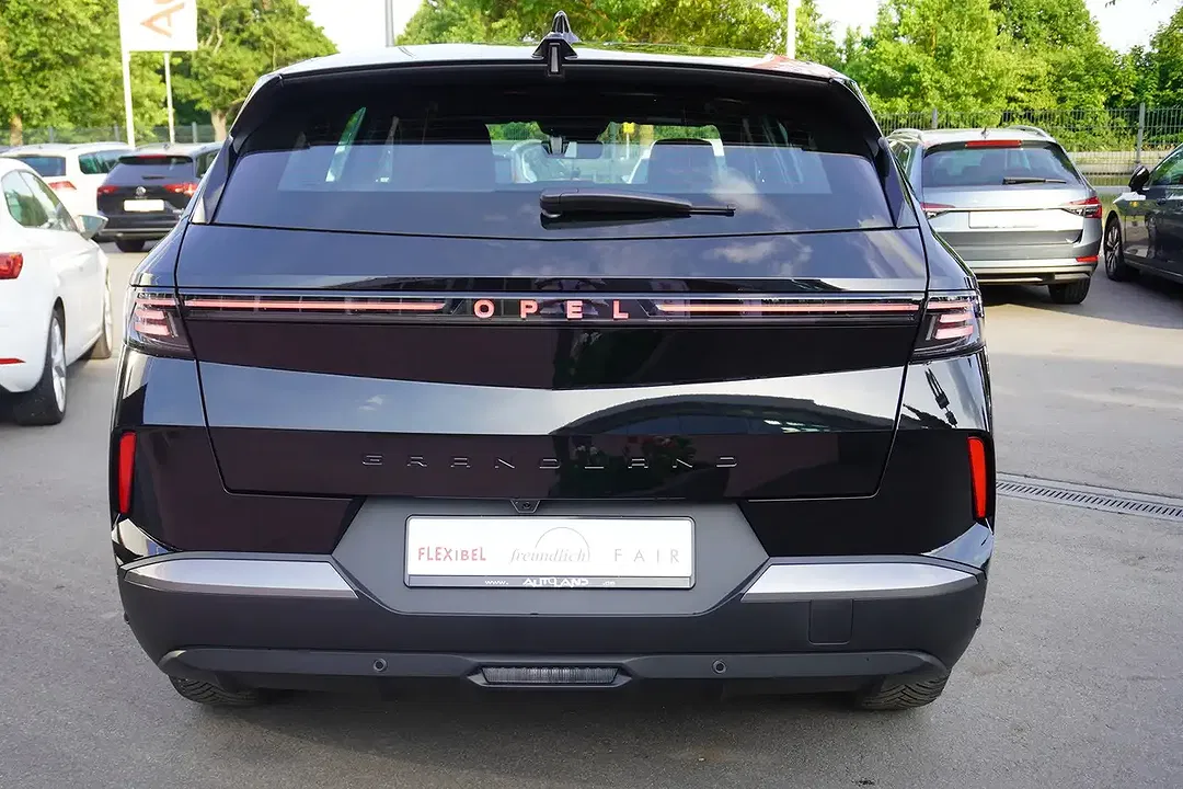 Opel Grandland Hybrid 1.2 Turbo AUT - Thumbnail 6