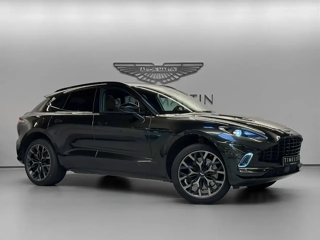 Aston Martin DBX V8 - Afbeelding 1