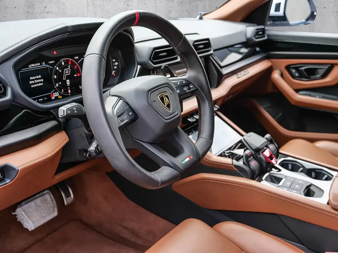 Lamborghini Urus SE - Thumbnail 9