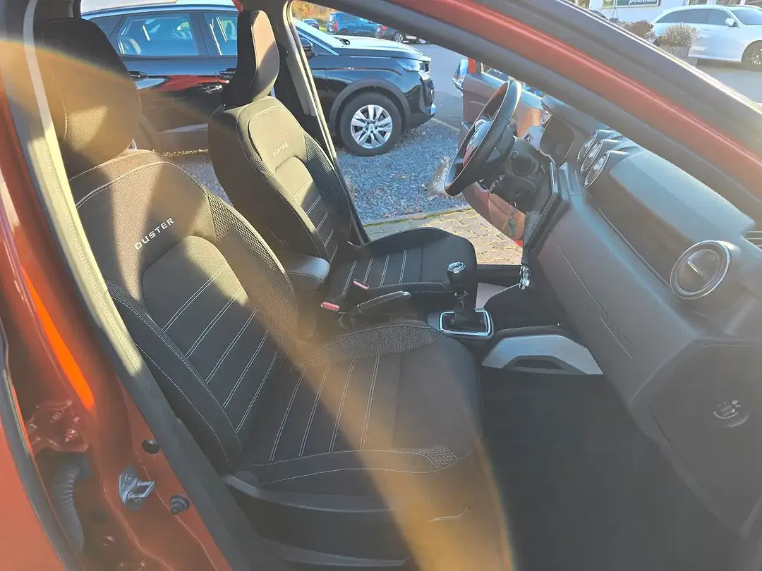 Dacia Duster TCe Prestige - Thumbnail 10